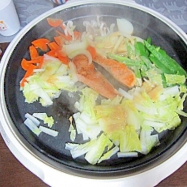 皆でワイワイ 鮭のホットプレートちゃんちゃん焼き レシピ 作り方 By まろんぱんまん 楽天レシピ 皆でワイワイ 鮭のホットプレートちゃんちゃん焼き レシピ 作り方 By まろんぱんまん 楽天レシピ